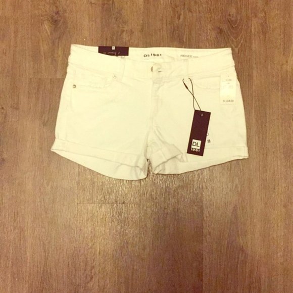 DL1961 Renee Shorts - Size 24 - NWT! - Picture 2 of 6